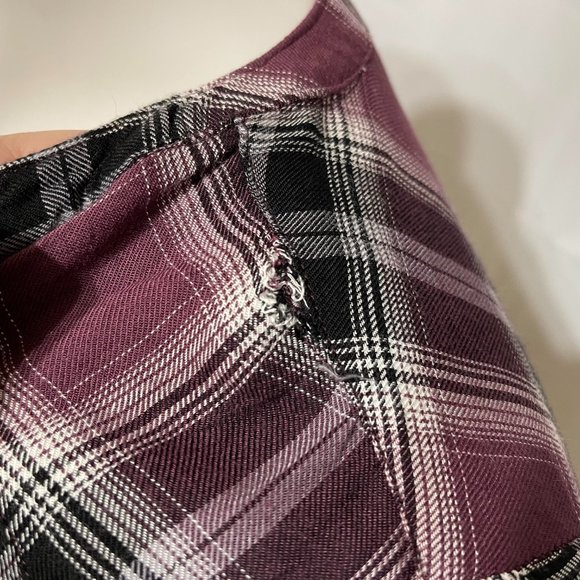 Torrid Plaid Medium Large Long Sleeve Popover Long Sleeve Plaid Top - Picture 6 of 7